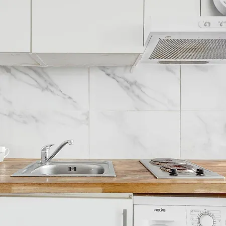 Elise - Superbe A パリ